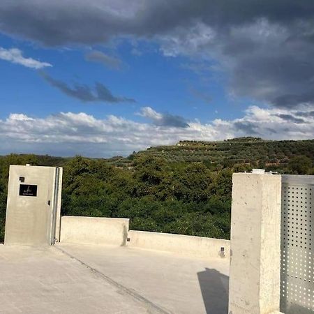 Ek Ornelakis, Luxury Country House With Jacuzzi خانيا المظهر الخارجي الصورة